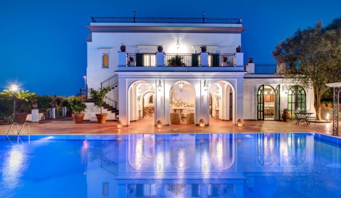 The Palace by Gocce - Luxury Villa with Pool