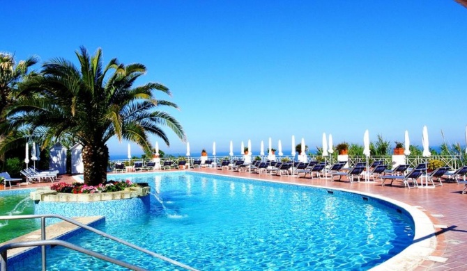 SENTIDO Paradiso Terme Resort & SPA con 5 piscine termali