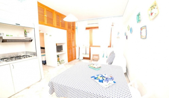One bedroom house at Maiori 500 m away from the beach with city view and balcony