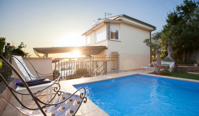 Montecorbo Villa Sleeps 7 Pool Air Con WiFi