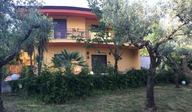 Villa Montemma