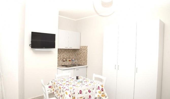 One bedroom appartement with wifi at Napoli